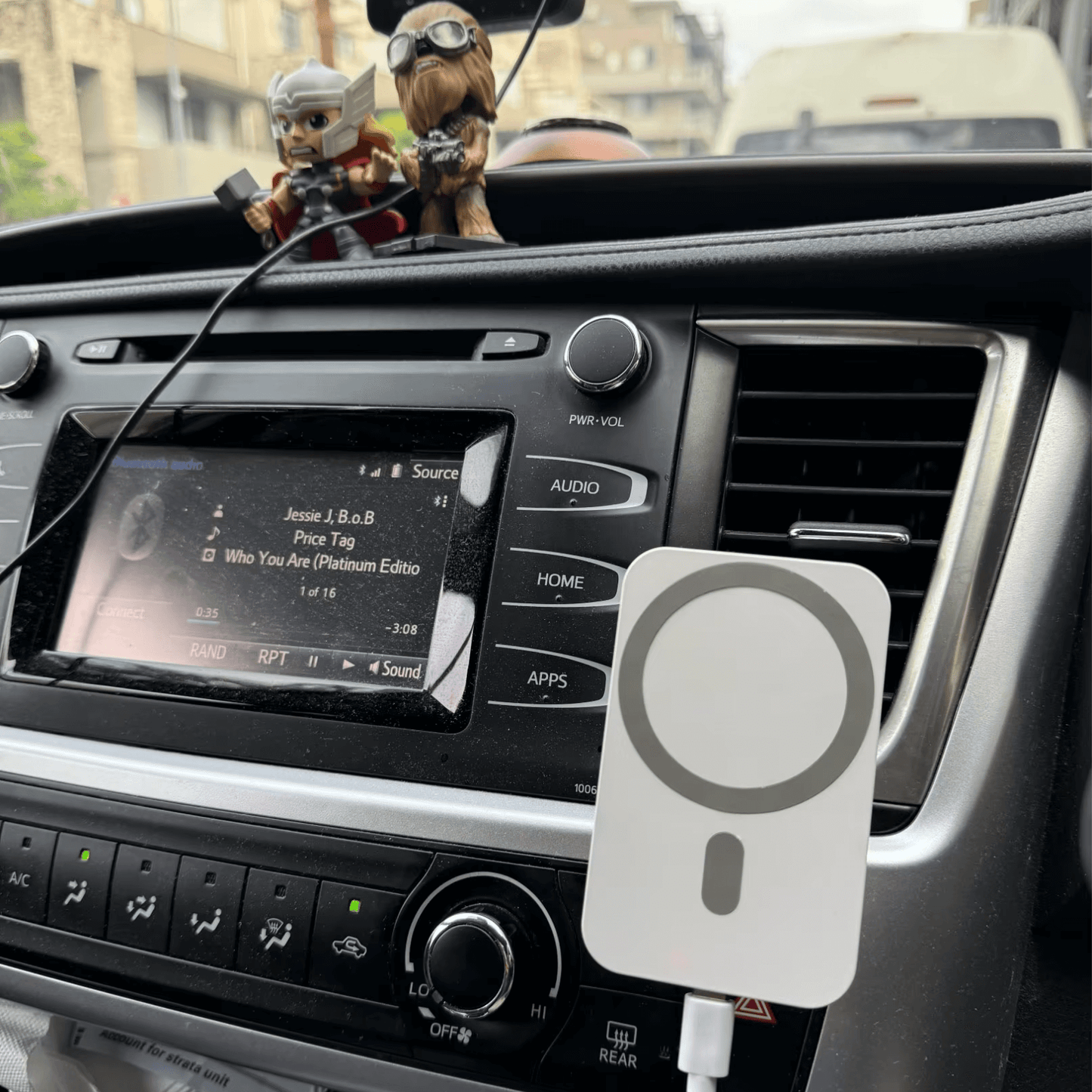 Symplify™️ Magnetic Wireless Car Charger