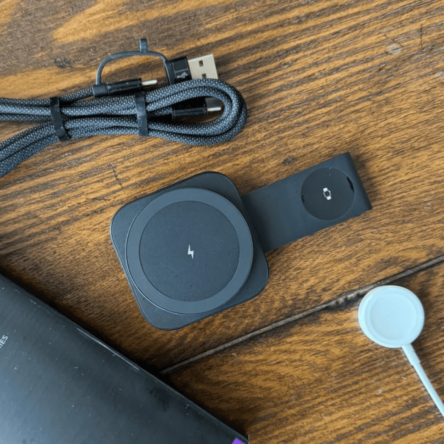 Symplify™️ 2 in 1 Premium Wireless Foldable Charging Station
